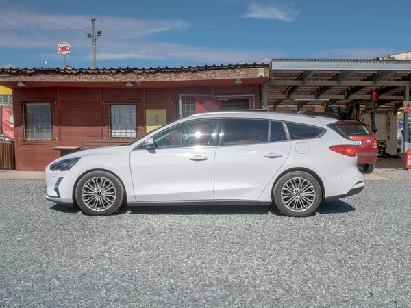 Ford Focus ČR 2.0TDCI 110KW – VÝBAVA! - foto 8