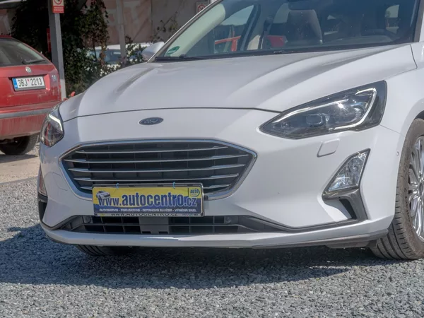 Ford Focus ČR 2.0TDCI 110KW – VÝBAVA! - foto 9