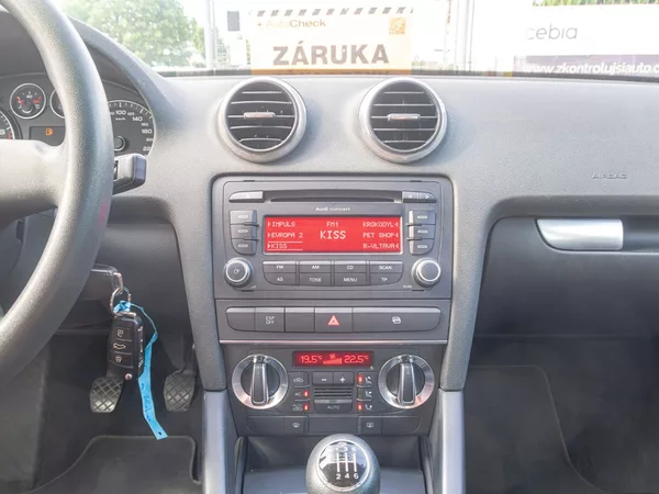 Audi A3 1.4TSI 92KW – 2x KOLA - foto 17