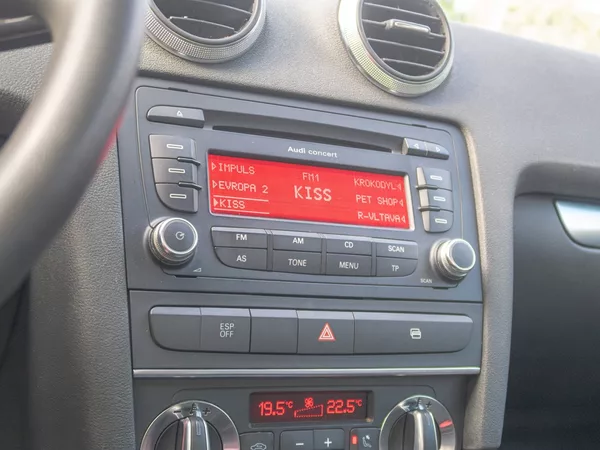 Audi A3 1.4TSI 92KW – 2x KOLA - foto 18