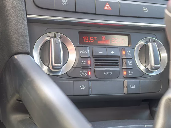 Audi A3 1.4TSI 92KW – 2x KOLA - foto 19