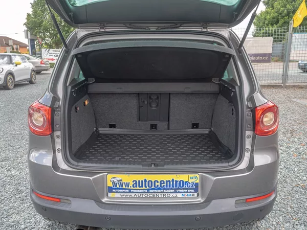 Volkswagen Tiguan ČR 2.0TDI 125KW 4x4 - SERVIS - foto 41