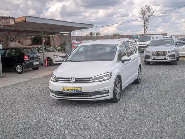 Volkswagen Touran ČR 1.5TSI 110KW DSG LED – NAVI
