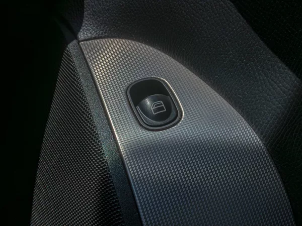 Mercedes-Benz CLK 320CDI 165KW mat – FAKTURY - foto 27