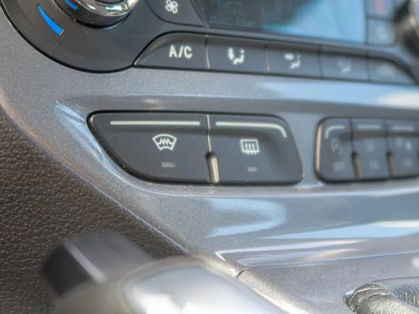 Ford Focus 1.6i 16V 110KW – VÝBAVA! - foto 26
