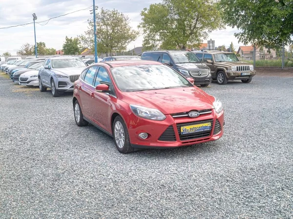 Ford Focus 1.6i 16V 110KW – VÝBAVA! - foto 3