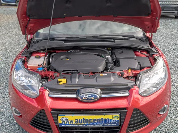 Ford Focus 1.6i 16V 110KW – VÝBAVA! - foto 42