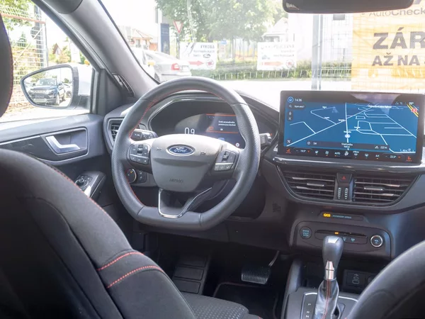 Ford Focus ČR 1.0T 114KW mat – LED - foto 17