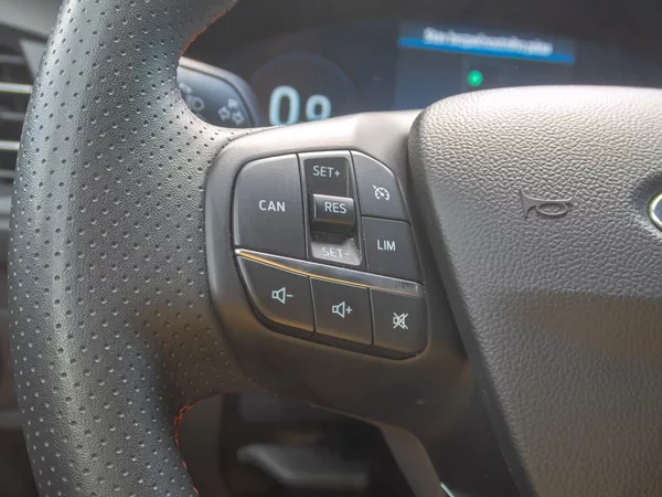Ford Focus ČR 1.0T 114KW mat – LED - foto 19