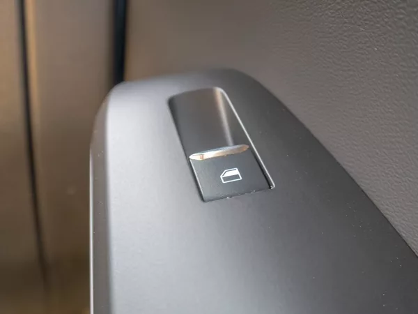Ford Focus ČR 1.0T 114KW mat – LED - foto 38
