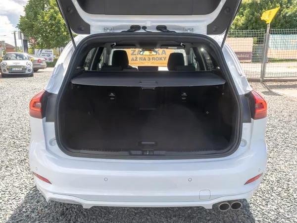 Ford Focus ČR 1.0T 114KW mat – LED - foto 46