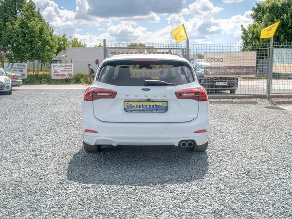 Ford Focus ČR 1.0T 114KW mat – LED - foto 6