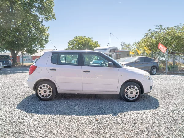 Škoda Fabia 1.2HTP 44KW – ESP - foto 4