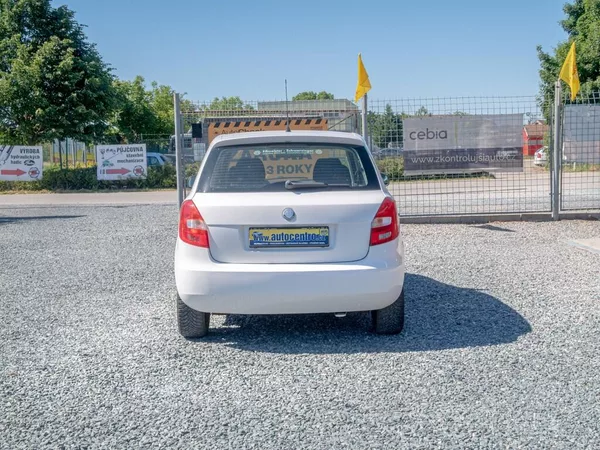 Škoda Fabia 1.2HTP 44KW – ESP - foto 6