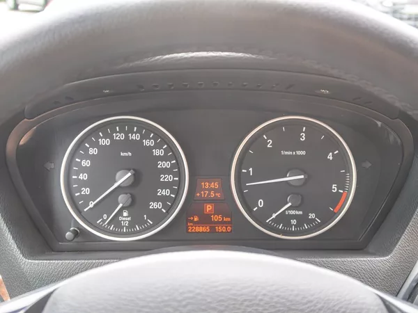 BMW X5 3.0D 173KW 7sed – PO SERVISU - foto 25