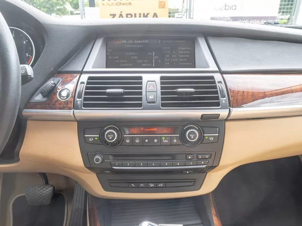 BMW X5 3.0D 173KW 7sed – PO SERVISU - foto 26