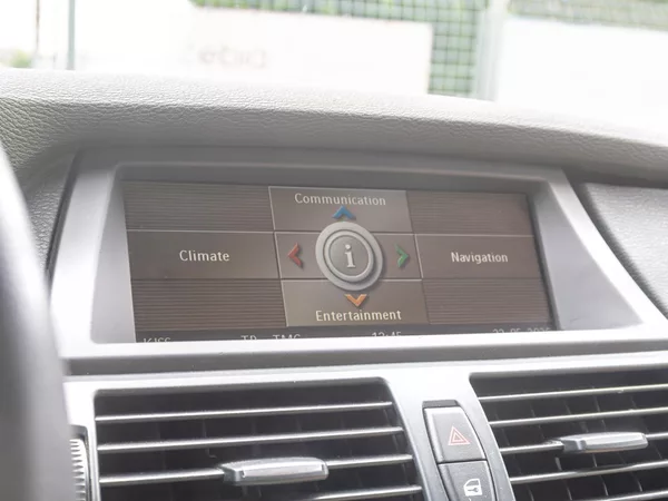 BMW X5 3.0D 173KW 7sed – PO SERVISU - foto 27