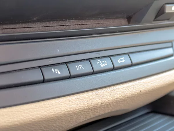 BMW X5 3.0D 173KW 7sed – PO SERVISU - foto 30