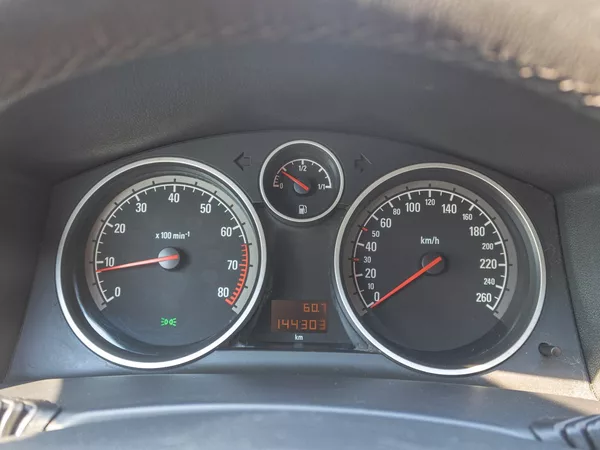 Opel Astra 1.4i 63KW KUPÉ – SERVISKA - foto 17