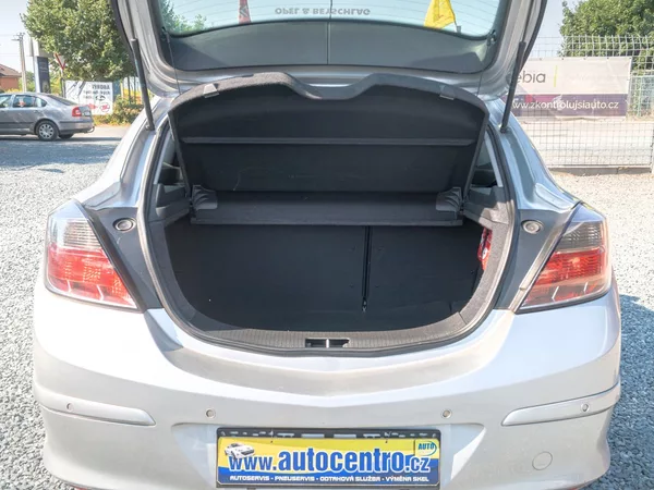 Opel Astra 1.4i 63KW KUPÉ – SERVISKA - foto 31