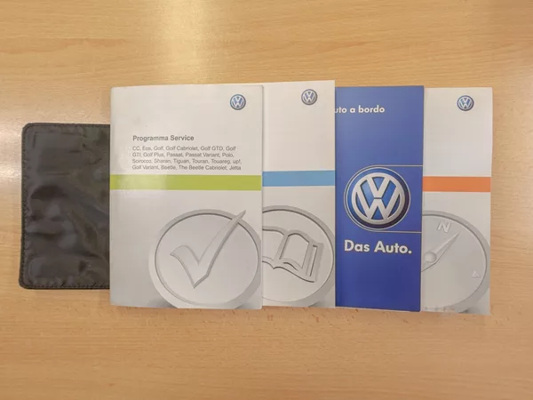Volkswagen Touran 1.6TDI 77KW DSG NAVI – 7 SEDAD - foto 48