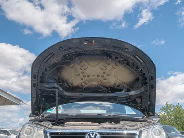 Volkswagen EOS 2.0T 110KW – WINDSHOT - foto 38