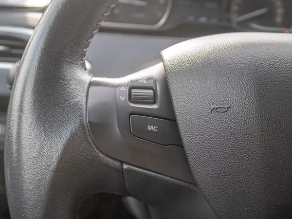Peugeot 2008 ČR 1.2T 81KW – 88.359KM - foto 15