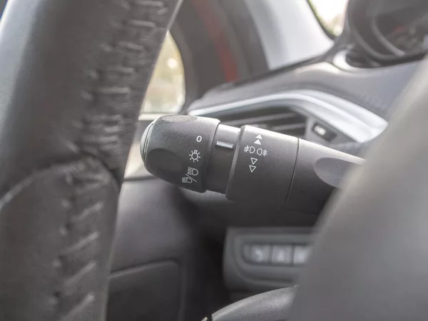 Peugeot 2008 ČR 1.2T 81KW – 88.359KM - foto 17