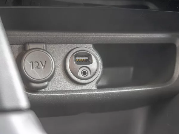 Peugeot 2008 ČR 1.2T 81KW – 88.359KM - foto 24