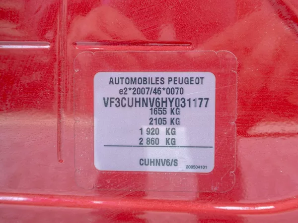 Peugeot 2008 ČR 1.2T 81KW – 88.359KM - foto 41