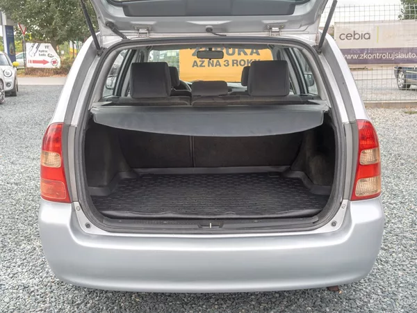 Toyota Corolla ČR 1.6i 16V 81KW – 2x PNEU - foto 30
