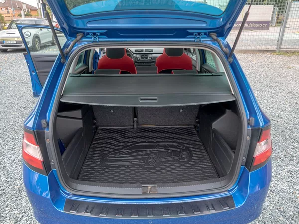 Škoda Fabia ČR 1.2T 81KW MONTE CARLO - foto 39