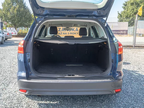 Ford Focus ČR 1.6D 85KW – PO ROZVODECH - foto 33