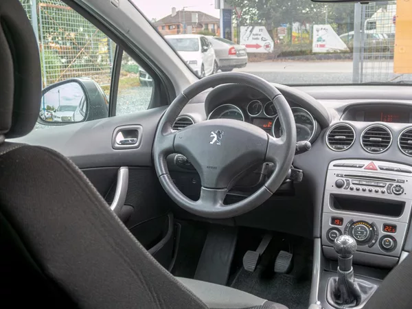 Peugeot 308 1.6i 88KW 3DV – 2x KOLA - foto 13