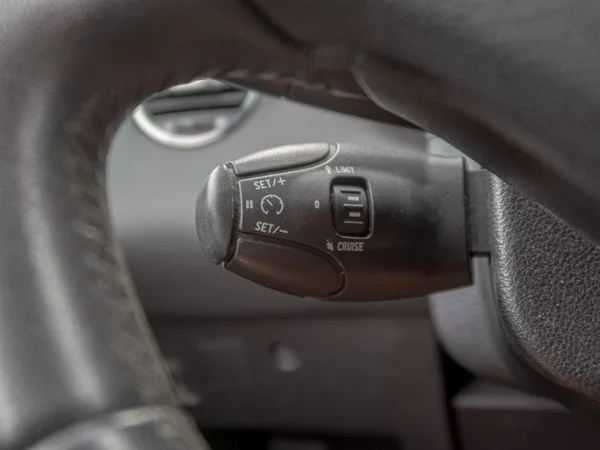 Peugeot 308 1.6i 88KW 3DV – 2x KOLA - foto 17