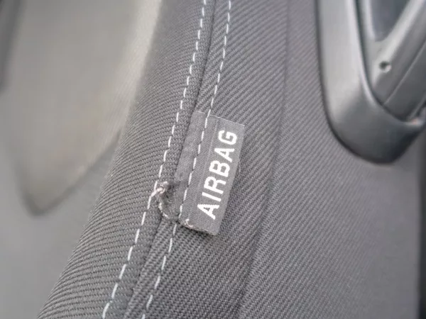 Peugeot 308 1.6i 88KW 3DV – 2x KOLA - foto 26