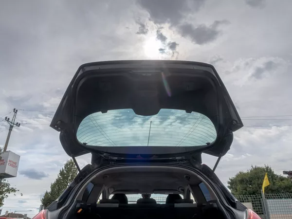 Peugeot 308 1.6i 88KW 3DV – 2x KOLA - foto 30