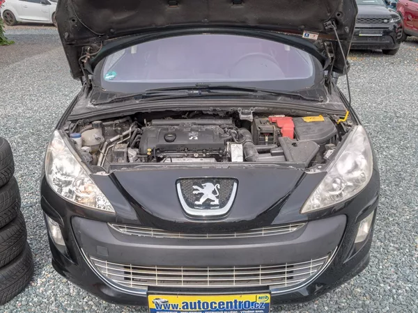 Peugeot 308 1.6i 88KW 3DV – 2x KOLA - foto 31