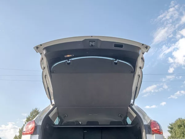 Mazda CX-5 2.2D 110KW MAT - PERLEŤ - foto 37