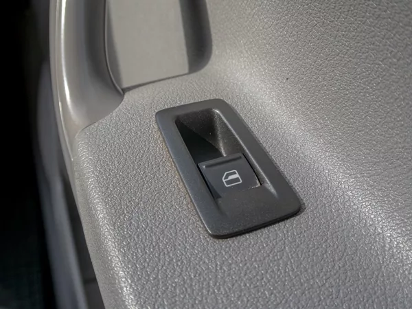 Volkswagen Caddy ČR 1.9TDI 55KW – PO ROZVODECH - foto 23