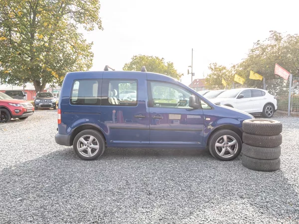 Volkswagen Caddy ČR 1.9TDI 55KW – PO ROZVODECH - foto 4