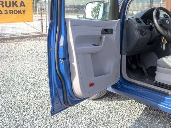 Volkswagen Caddy ČR 1.9TDI 55KW – PO ROZVODECH - foto 9