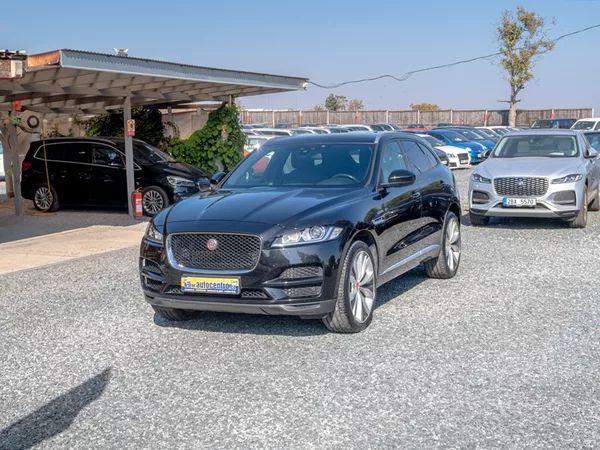 Jaguar F-Pace 2.0D 132KW – NAVIGACE