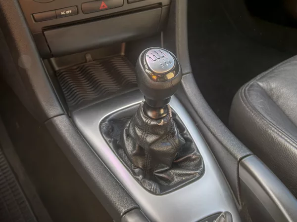 Saab 9-3 1.9D 110KW – PĚKNÝ - foto 24