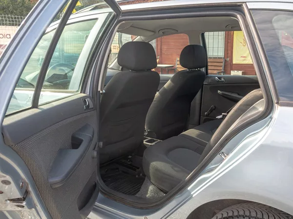 Škoda Fabia 1.4i 55KW – 165tkm - foto 26