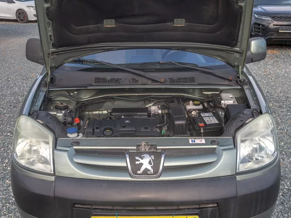 Peugeot Partner AC 1.6i 16V 80KW 5dv - foto 27