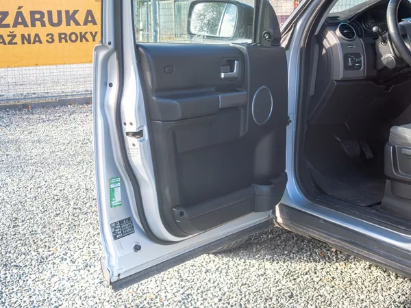 Land Rover Discovery 2.7D 140KW – PO SERVISU - foto 10