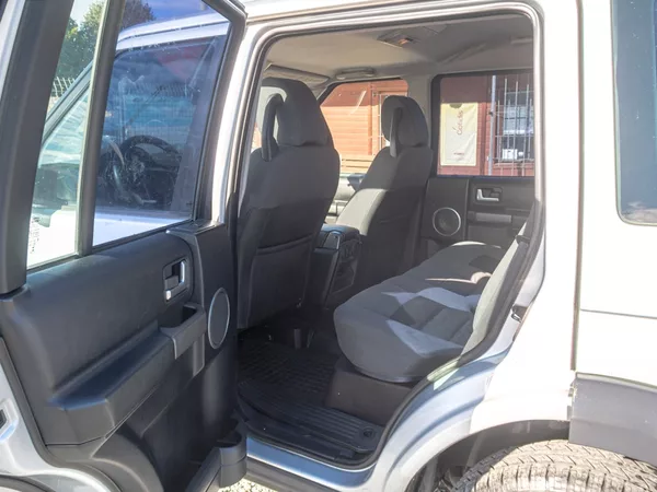 Land Rover Discovery 2.7D 140KW – PO SERVISU - foto 29