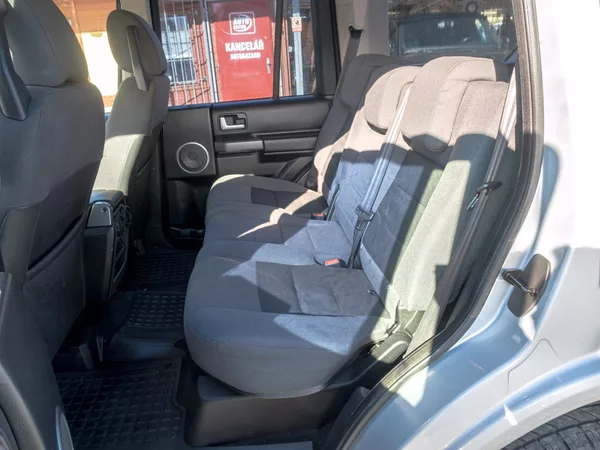 Land Rover Discovery 2.7D 140KW – PO SERVISU - foto 30