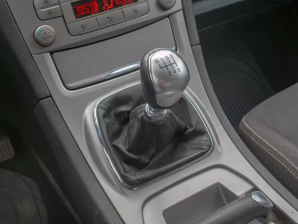 Ford Galaxy 2.0D 103KW – TAŽNÝ - foto 19
